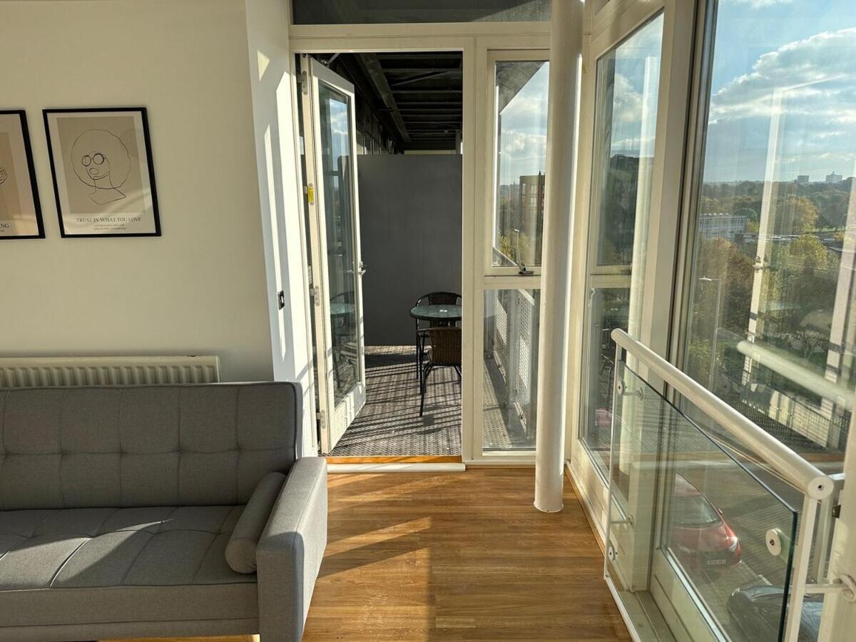 Luxury 1 Bedroom Apartment - City Centre - Balcony - Near O2 Academy Бирмингам Екстериор снимка