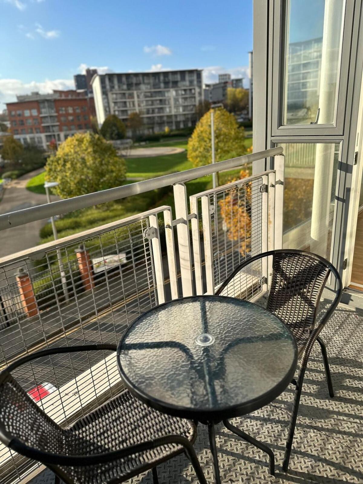 Luxury 1 Bedroom Apartment - City Centre - Balcony - Near O2 Academy Бирмингам Екстериор снимка